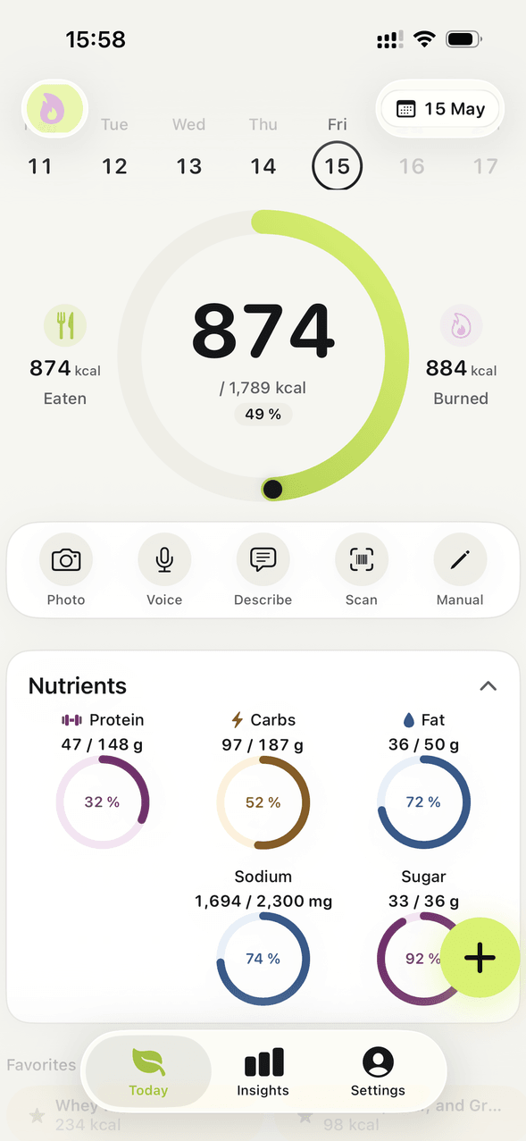 Cibo Today screen showing daily calorie ring and logged meals